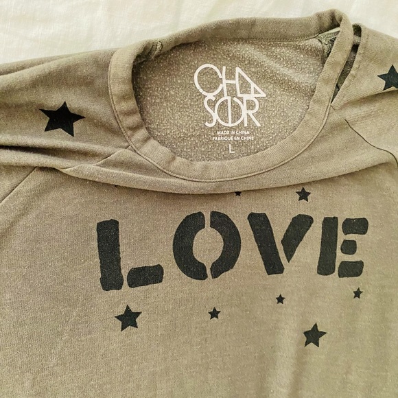 🌟HP🌟CHASER LOVE Sweatshirt - Picture 3 of 7